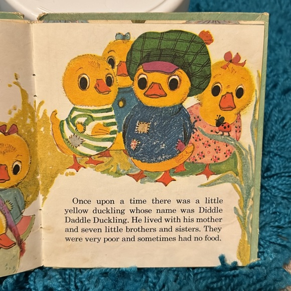 🎉2/$15🎉Diddle Daddle Duckling, hardcover, 1971 - Picture 10 of 12